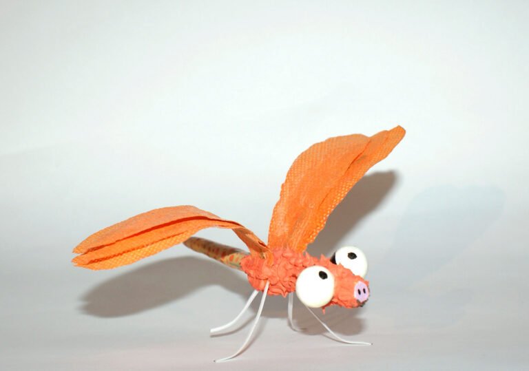 Libellula orange pig, Bookshop Museo Giardino Sonoro, Firenze, 2023